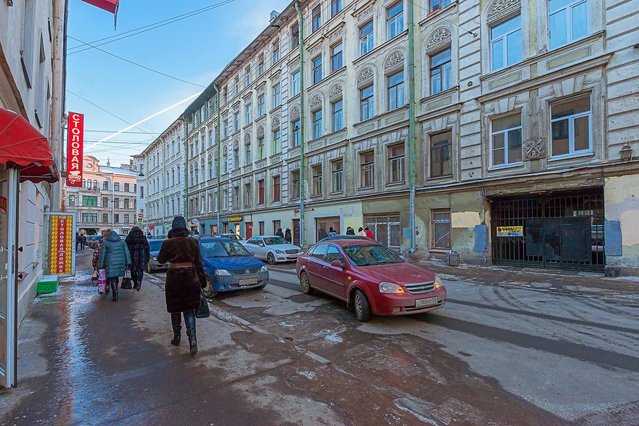 Aparthotel Aparts In Big City Kazanskaya à St Pétersbourg Extérieur photo